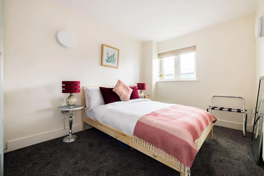 Wild Roses Serviced Apartments - Tower Bridge London 0*,