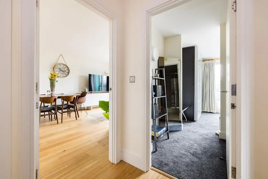 Wild Roses Serviced Apartments - Tower Bridge London