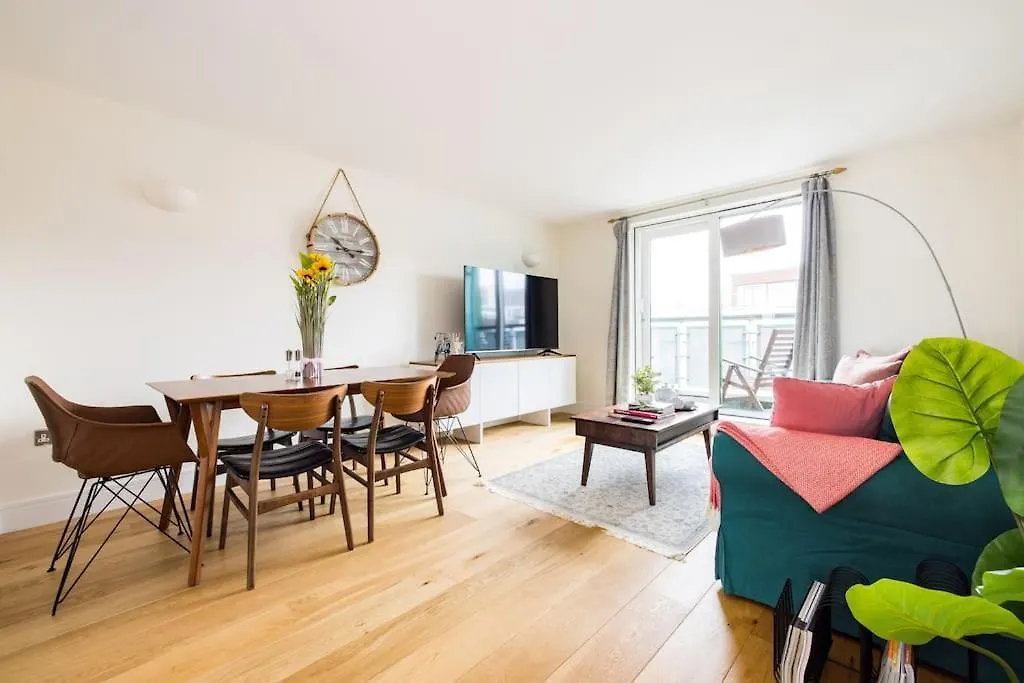 Wild Roses Serviced Apartments - Tower Bridge London 0*,